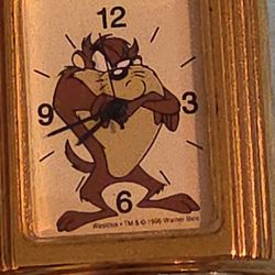 Tasmanian devil clock