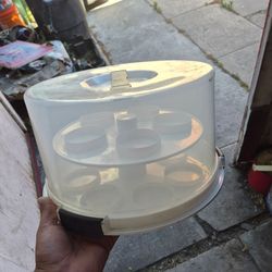 Cupcake holder