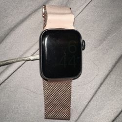 Apple Watch SE