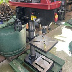 Skil 3320 10" Drill Press ( Make An Offer 