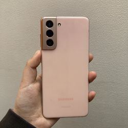 Samsung Galaxy S21 128 gb Factory Unlocked Comes with store warranty 