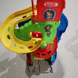 Fisher Price Little People Sit N Stand Skyway