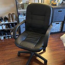 Desk chair