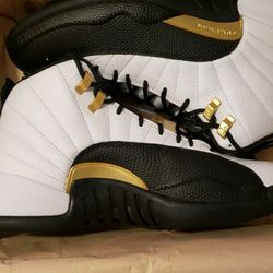 Jordan 12 Royalty Sz 10