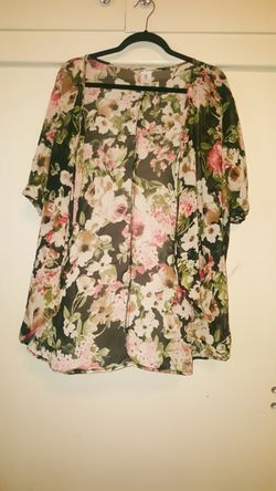 Flowery cardigan