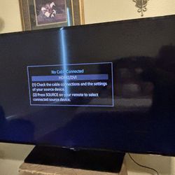 58 Inch Samsung Smart Tv With No Issue And No Scratches