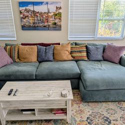 Crate & Barrel Lounge II 2-Piece Sectional Sofa – Deep Model