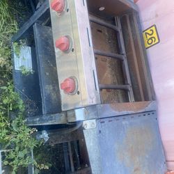 Quemador en buenas CONDICIONES solo le falta la plancha