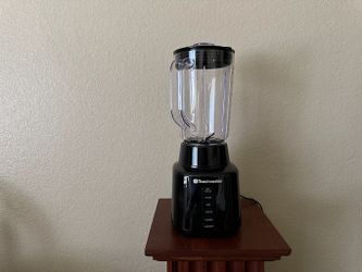 Toastmaster 450-Watt 5-Speed Blender w/ 48 oz clear plastic blending jar