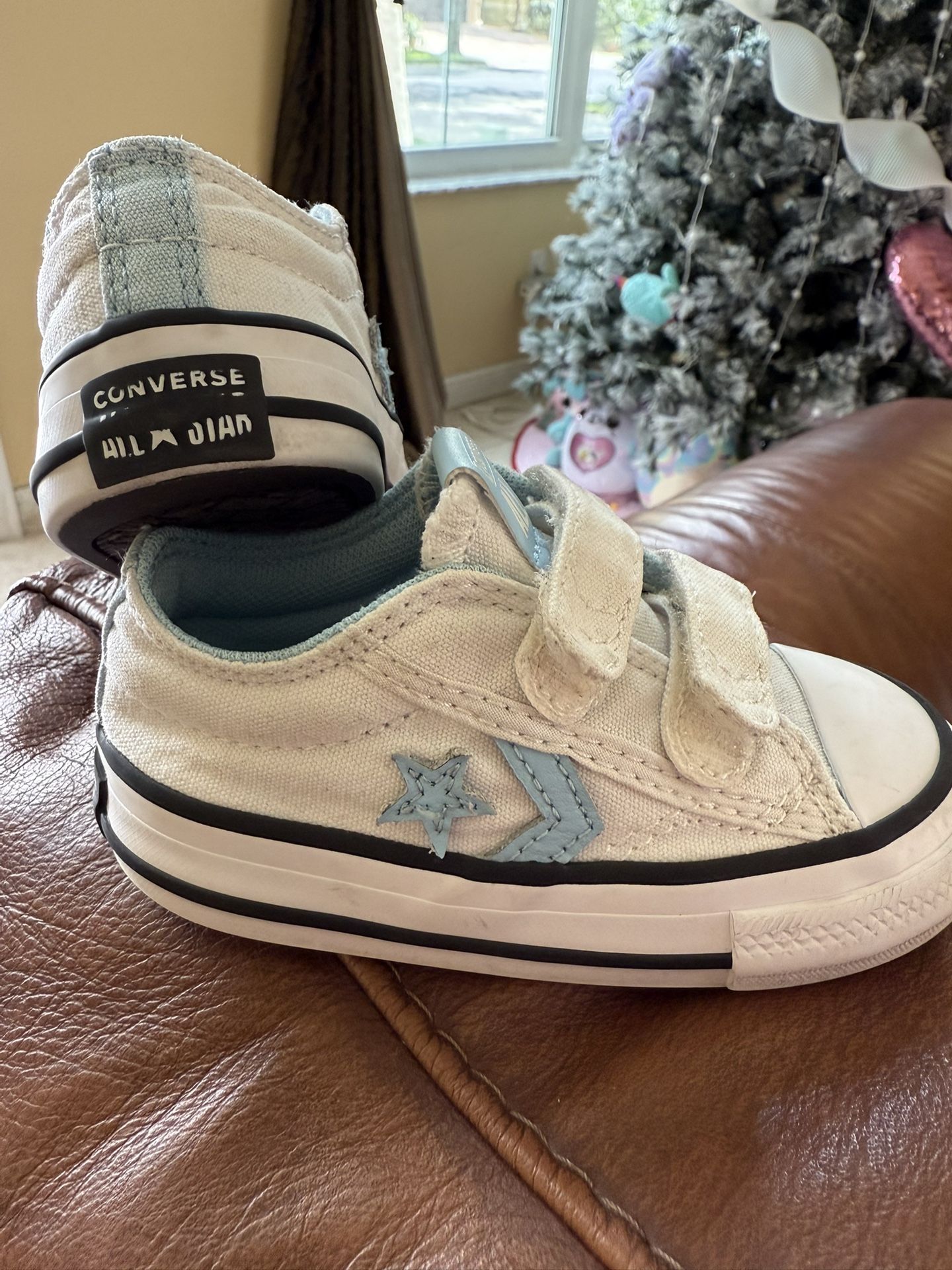 Converse Toddler Shoes Size 5