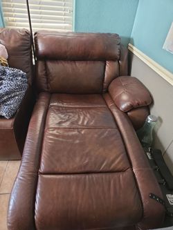 Beautiful real leather lounge chair