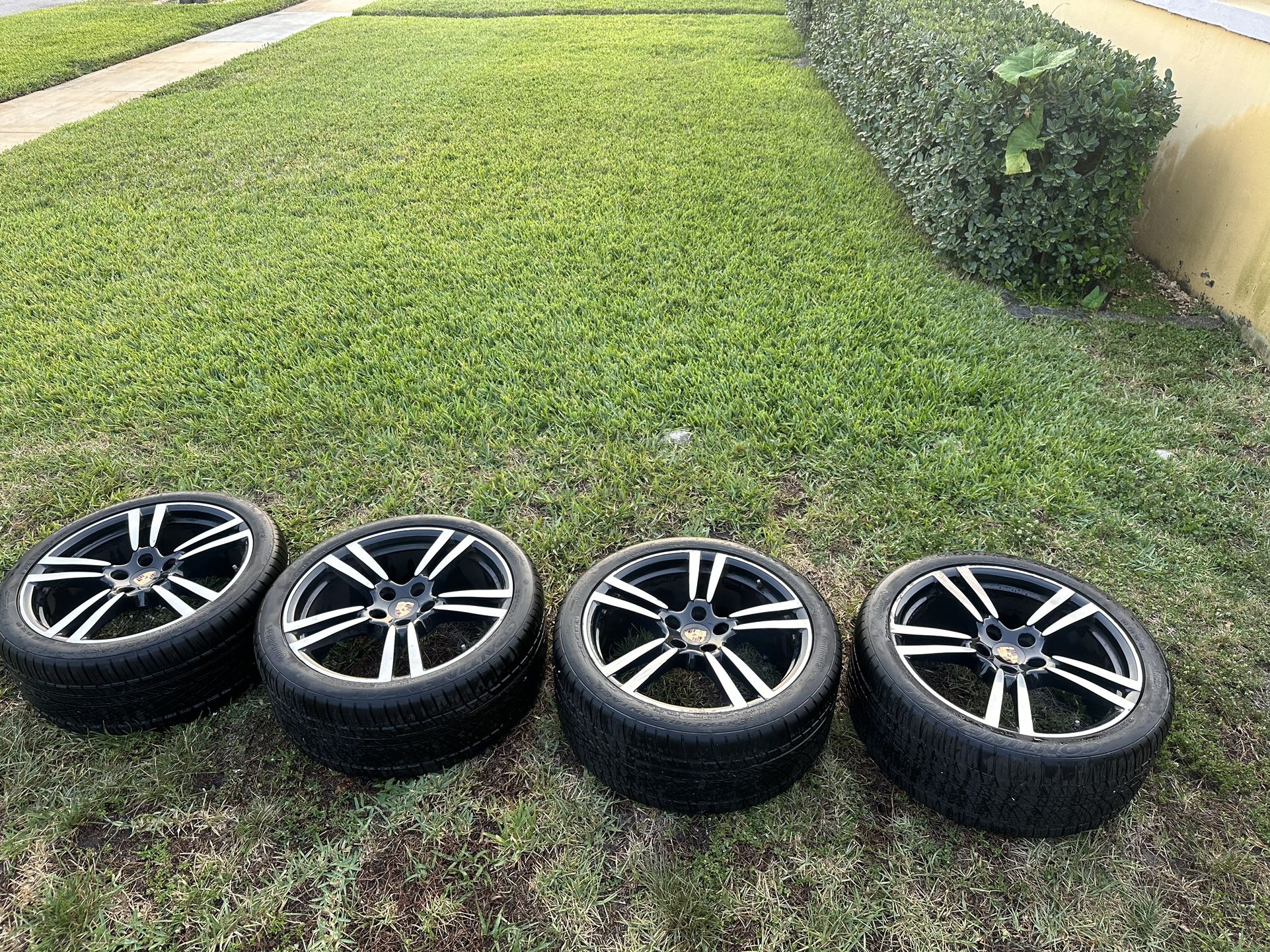 2011 Porsche Cayenne Wheels And Tires 