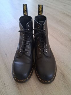 Dr. Marten Boots