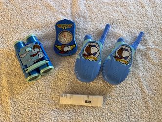 Peanuts Snoopy Walkie Talkie Outdoor Adventure Kit-Open Box