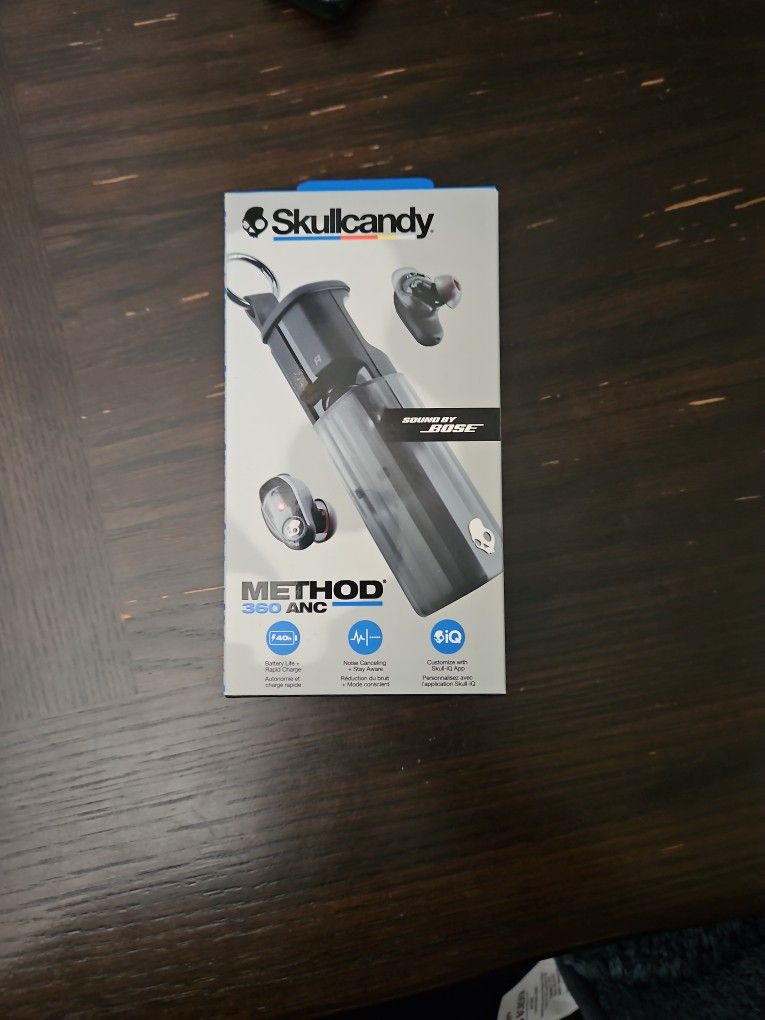 Skullcandy Earbuds