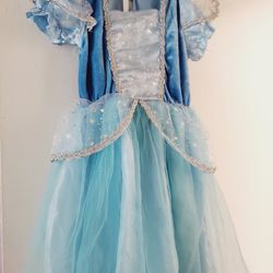 halloween costume with halloween bucket