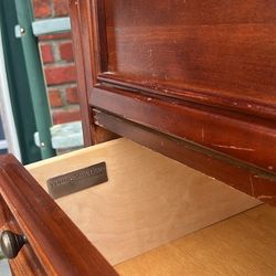 Vintage dresser