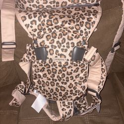 BabyBjörn Baby Carrier One