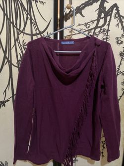 Signature Weekend Woman’s Maroon Fringed Wrap/Cardigan/Sweater 