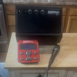 Singtrix Karaoke System Like New