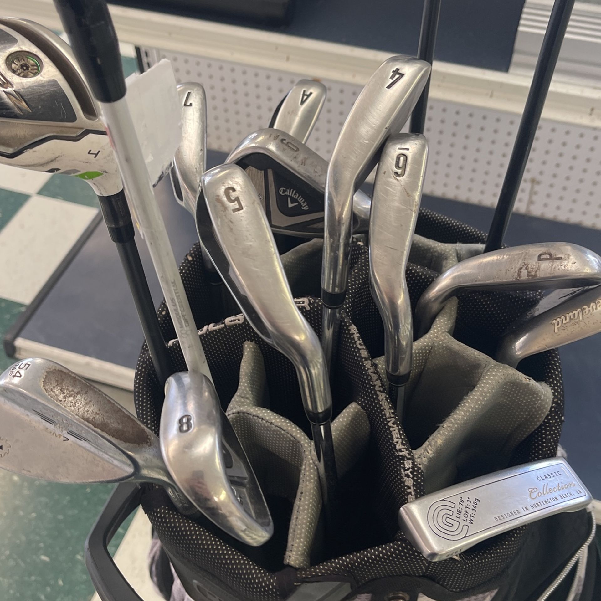 Callaway Golf Clubs Set fiesta Pawn Shop 560 for Sale in Houston, TX