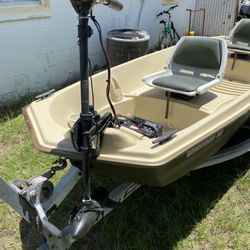 12’ sun, dolphin boat