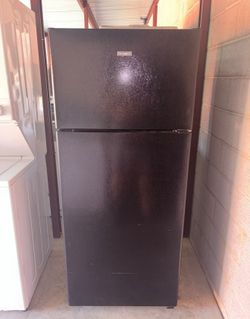 Black Hotpoint Refrigerator And Freezer