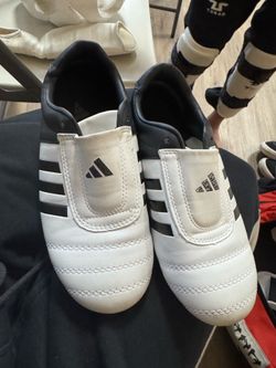 Taekwondo shoes for kids size 5