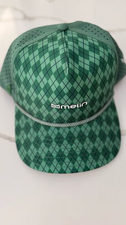 Melin Coronado Links performance hat