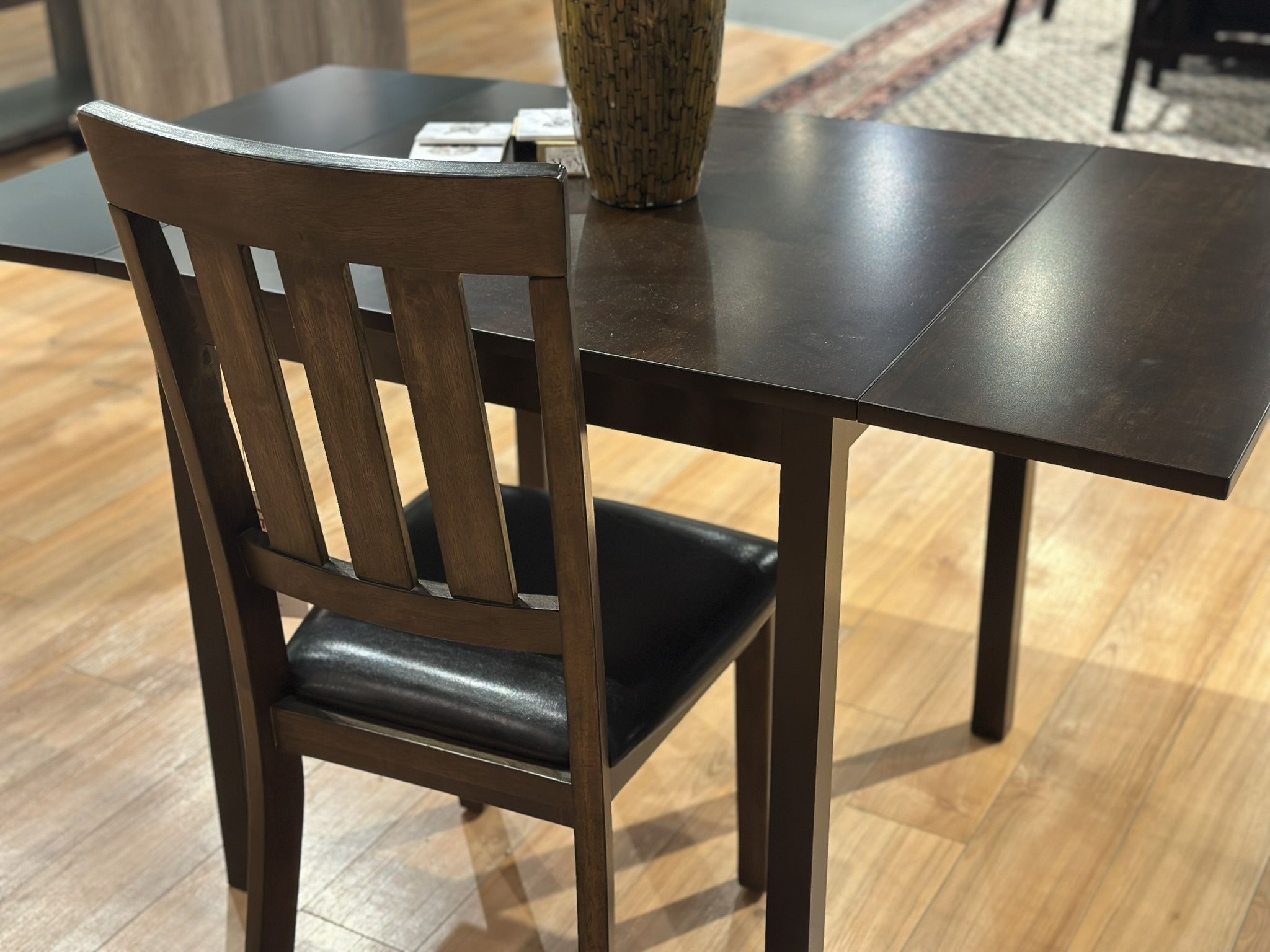 Extendable Table/ Drop Leaf Table/ 35” Dining Table