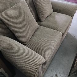 Loveseat 