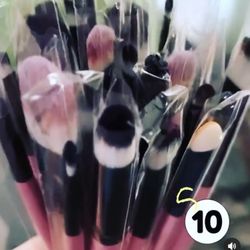Pink Makeup Brushes