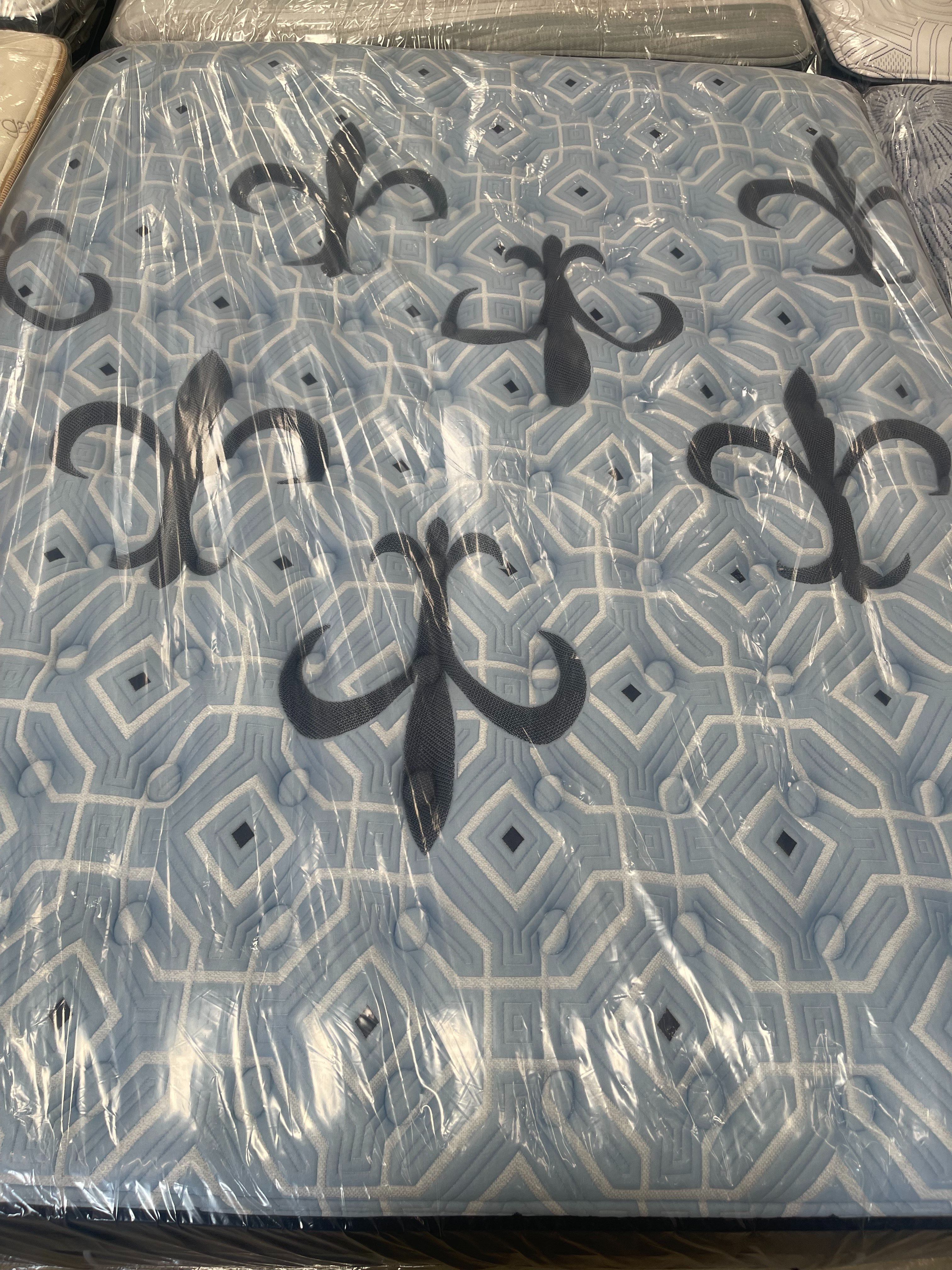 Queen Stearns & Foster Estate Mattress Blowout $699!!