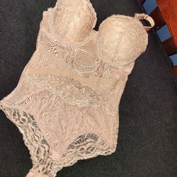  Multiple Items A ton of bras and intimates