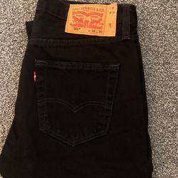 Levi 501 Pants (Worn Only Once)