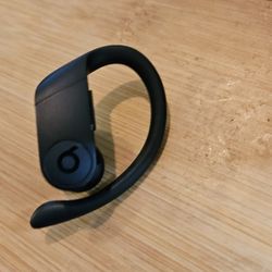 Powerbeats Pro - True Wireless Earbuds - Black

Left Ear Bud Only