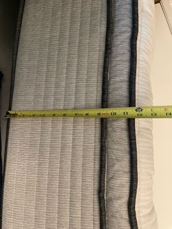 Twin mattress