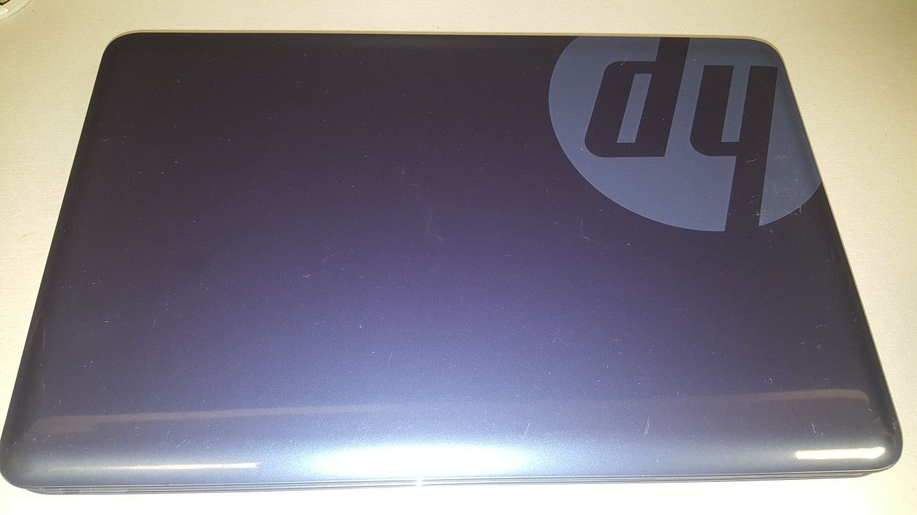 HP Laptop - 320GB HDD - 4GB Ram - Webcam - HDMI and more...