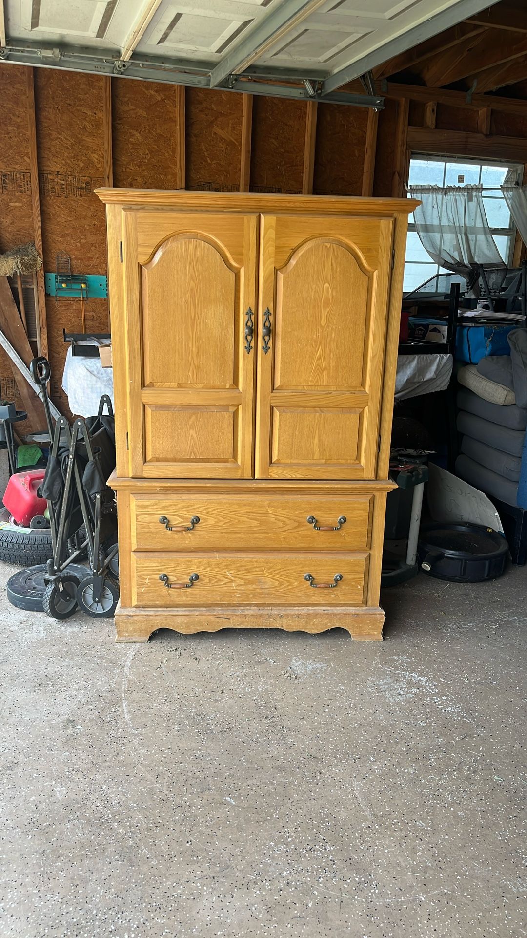 Dresser