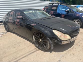 2006 Mercedes CLS500 5.0L For Parts