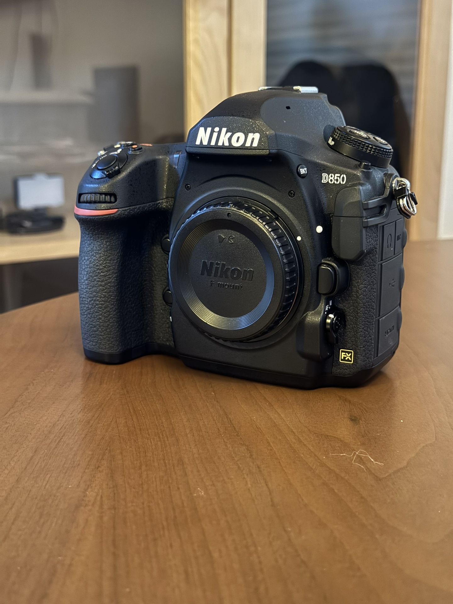 Nikon D850