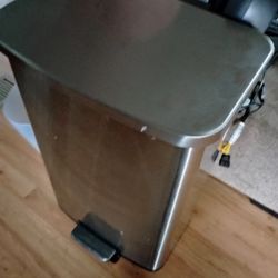 30gallon Stainless Steal Garbage Can