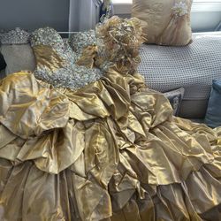 Gold Quinceañera Dress!