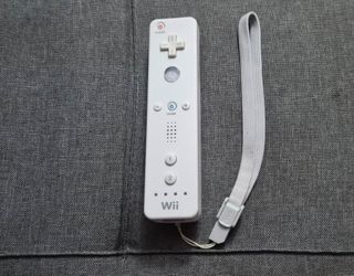 Nintendo Wii Remote Controller White