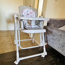 Brand new just assembled Foldable High Chair for Babies and Toddlers，Baby Swings for Infants 6-36 Mo