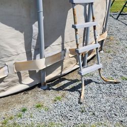 Swimming Pool  Frames   Poles And Ladder 