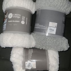 Fleece Blnaket 