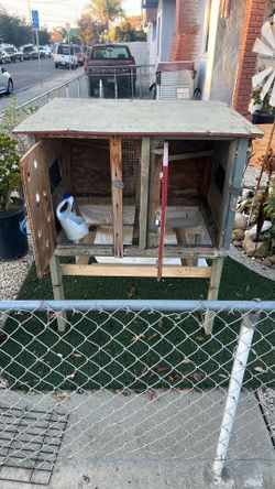 Hutch Cage For Rabbits Or Chickens 