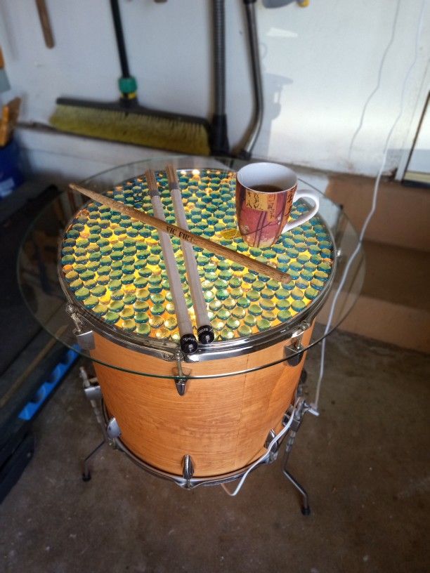 Floor Tom End Table That Lights Up!!