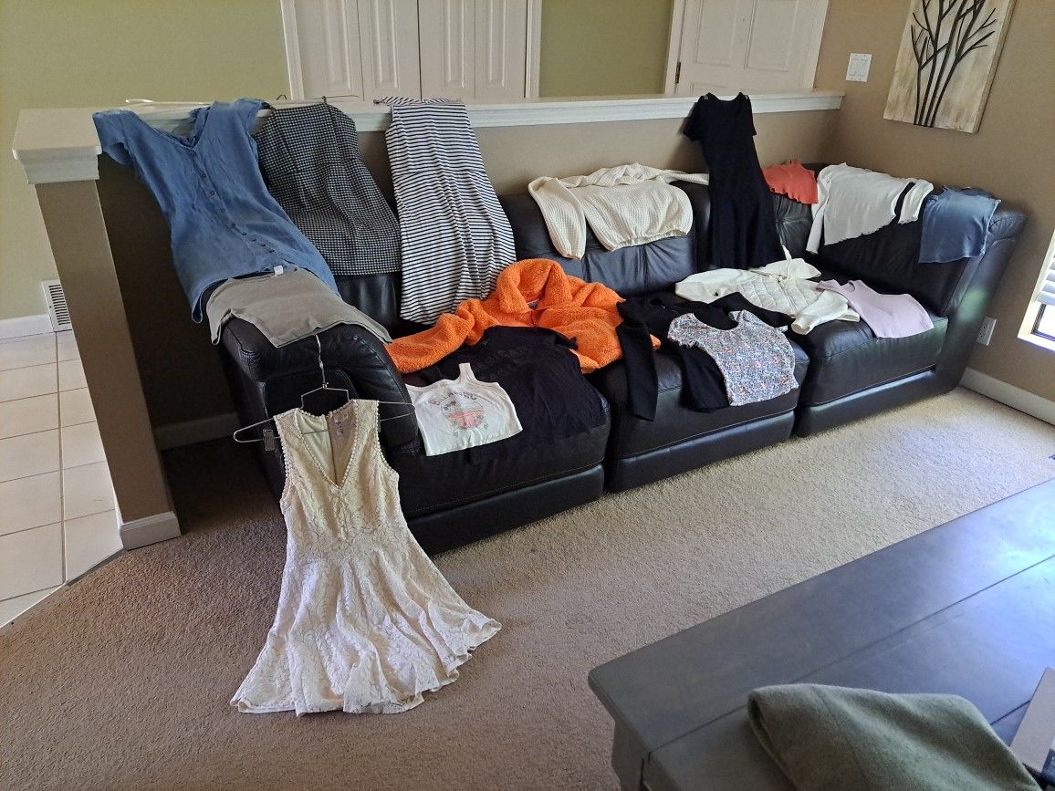 20 Piece 14/16 teen clothing Lot Set